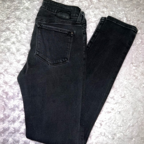 Mavi Denim - Mavi Jeans Co. Black Jeans - Style: Alexa